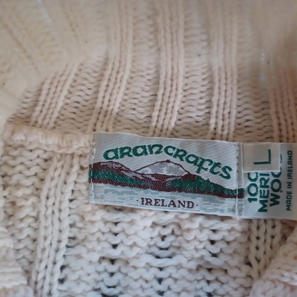 Never Worn Aran Crafts Merino Wool Sweater - Subtle Beauty in Beige/Ivory - Picture 5 of 16
